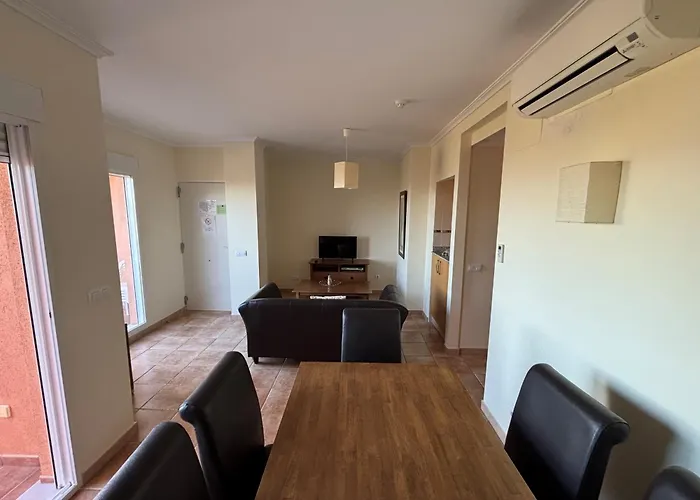 Appartement Jacaranda A *