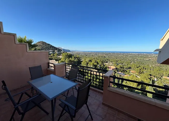 Appartement Jacaranda A *
